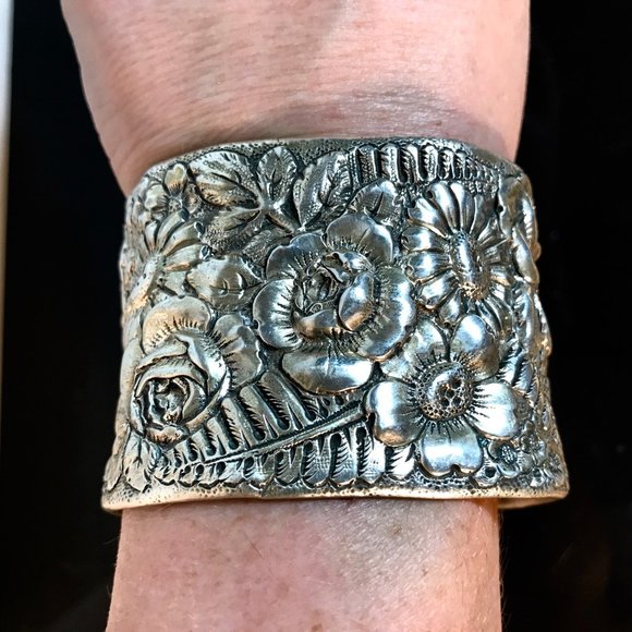 Antique Tiffany Cir. 19th Century Sterling Silver Cuff Bracelet Floral Rare - Picture 12 of 13